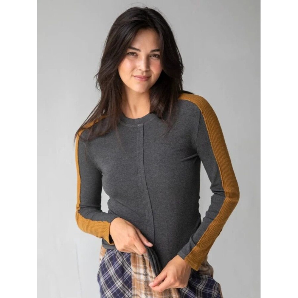Natural Life Ribbed Thermal Top Womens Medium Gray Colorblock Long Sleeves Boho